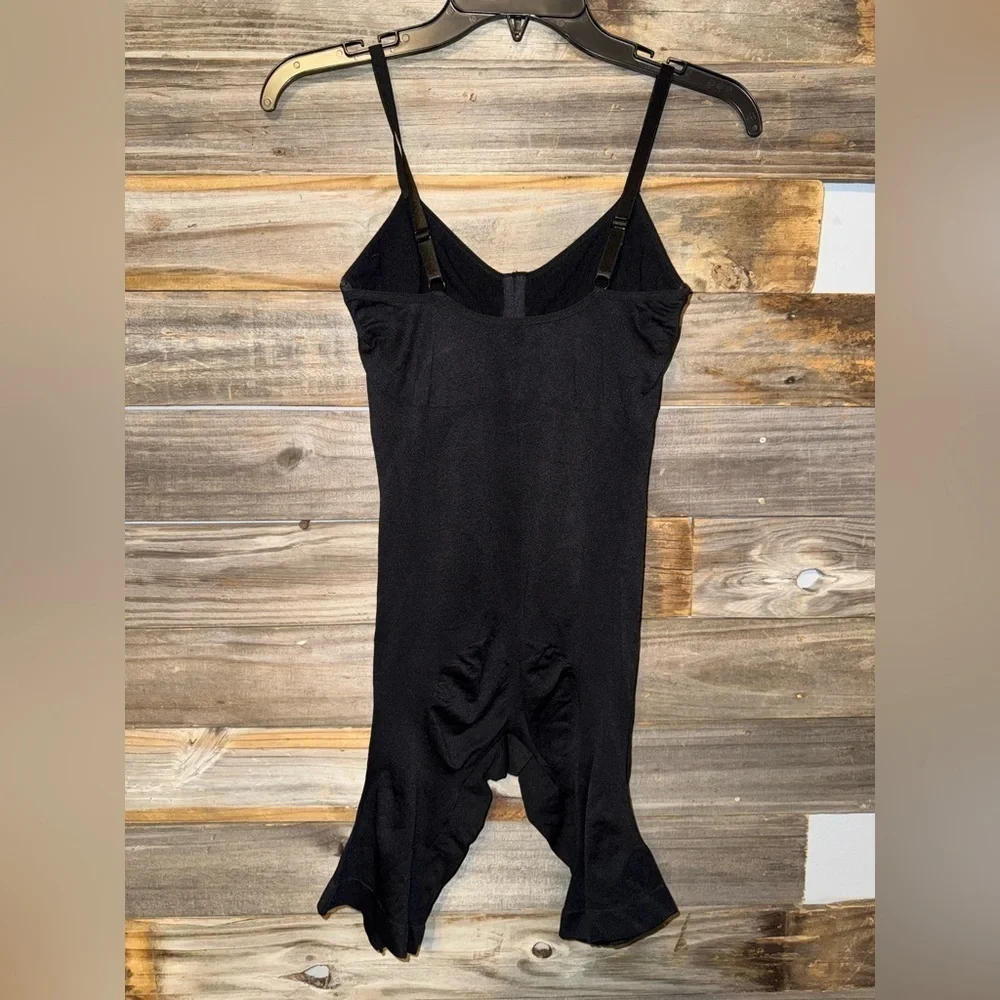 Marilyn Monroe- bodysuit- size large